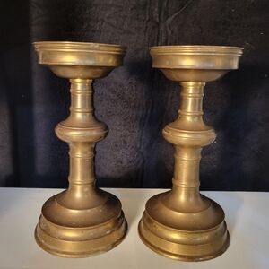 Vintage Set Of 2 Brass Candlestick Holders